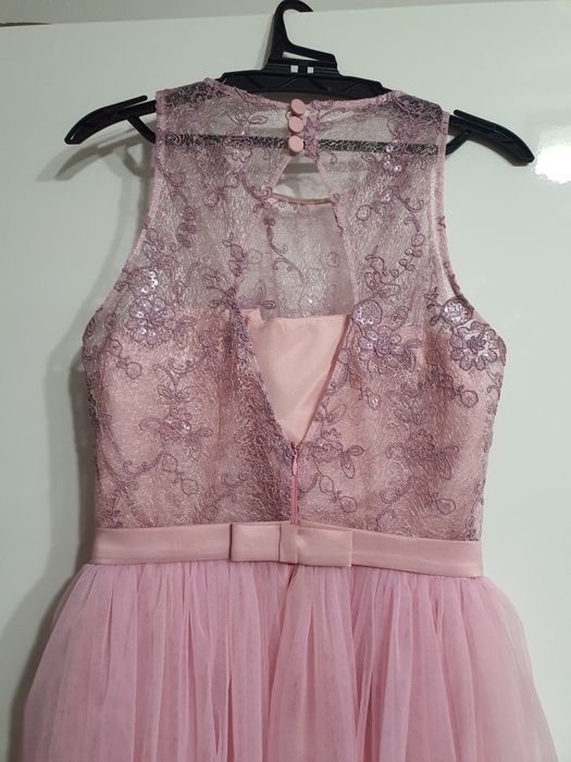 Vând rochie roz pudra pt banchet/ocazie/cocktail