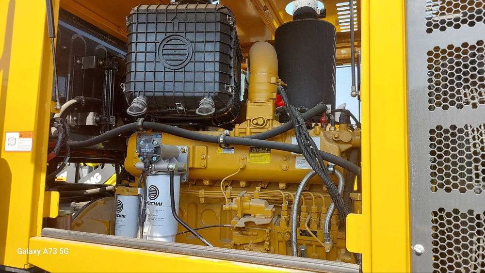 На складе !  Фронтальный погрузчик XCMG XC956 3,0 куба джойстик