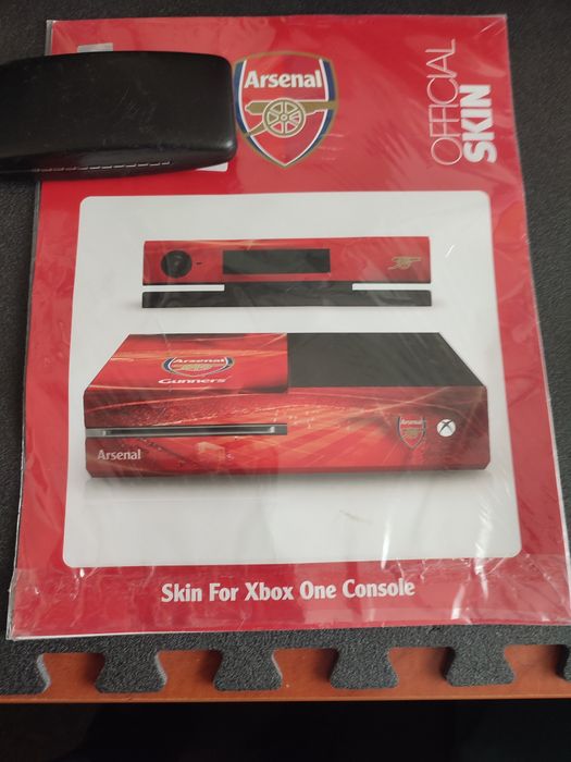 Xbox  one skin Arsenal