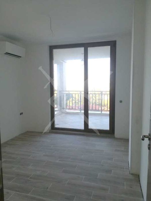 Продава се Двустаен апартамент в Созопол - 73 кв.м за 1617 €/кв.м - Снимка #3