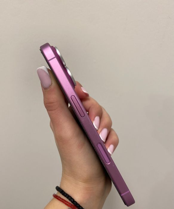 iPhone 16 128, гаранция до 22.05.2027г 1150лв