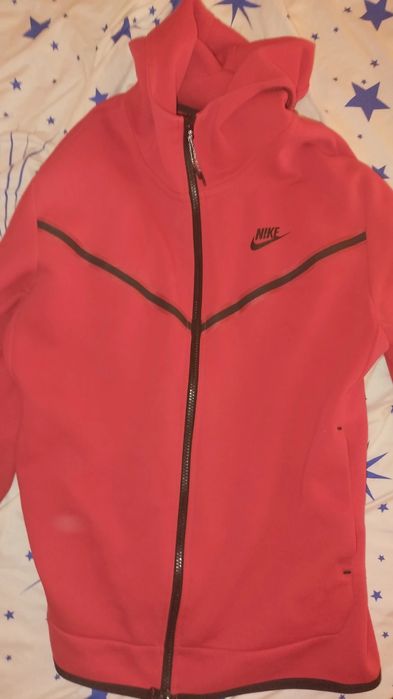 Nike Tech size M