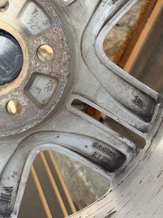 Продавам джанти VW