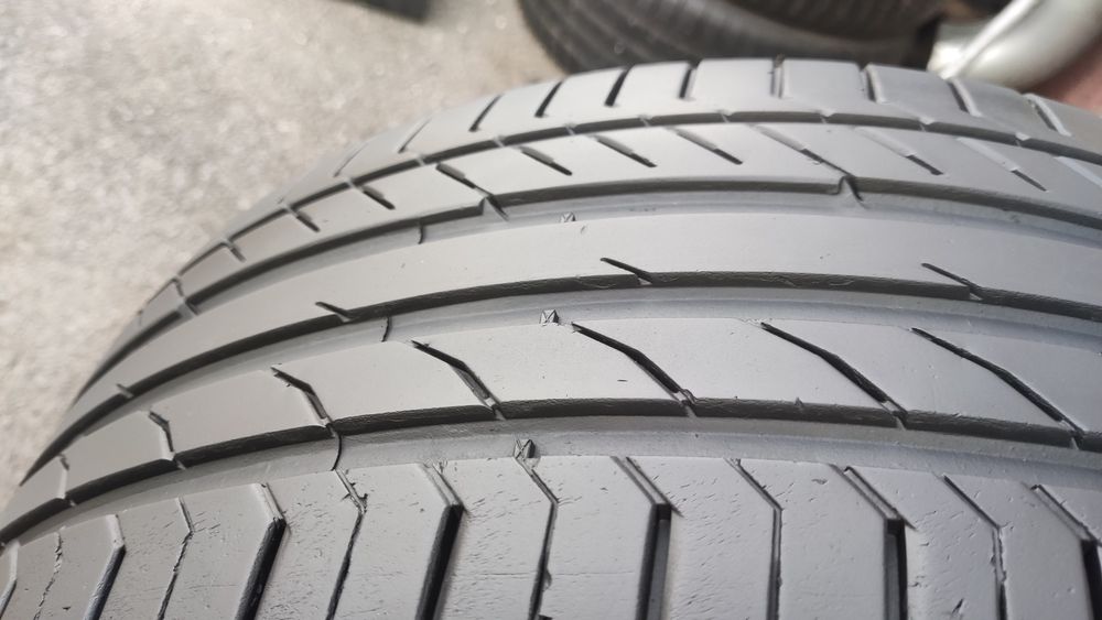 1брой лятна гума 225/45/17 Continental Conti Sport Contact 5 SSR, Runf