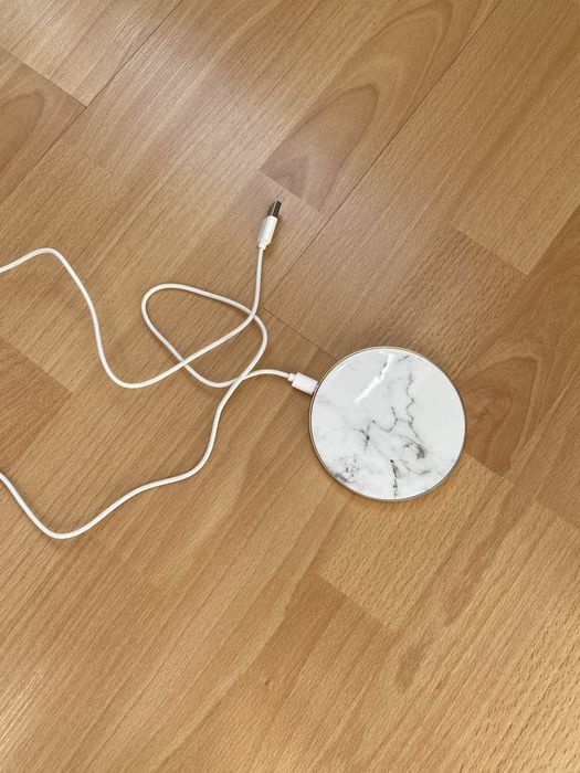 Безжично зарядно