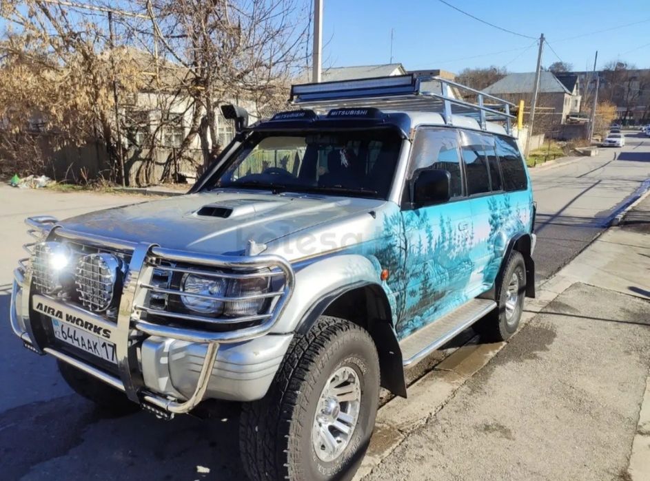 Продам Мицубиси Паджеро