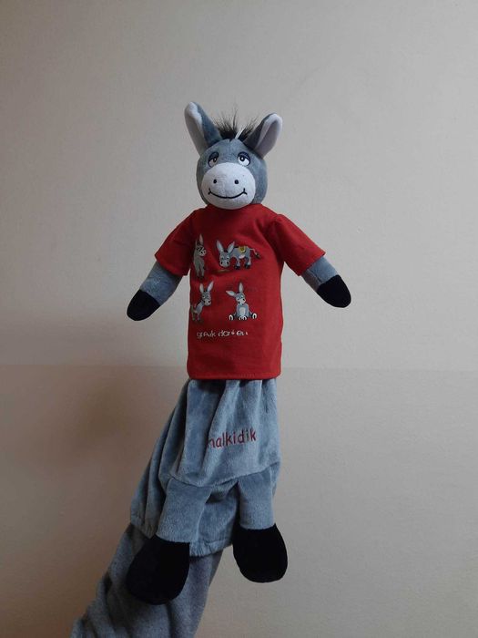 Магаре-кукла в цял размер с отвор за ръка за игра на куклен театър