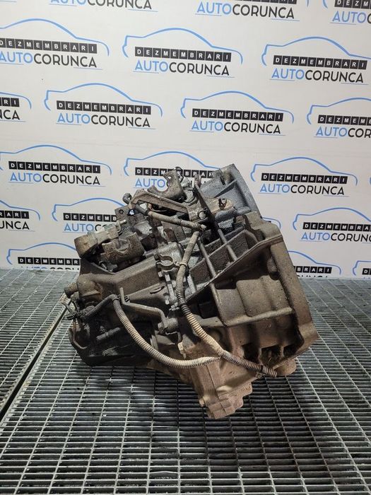 Cutie de viteze Nissan X - Trail T31 Facelift 2.0 dci 2010 - 2014 150CP Manuala 6 Trepte ...