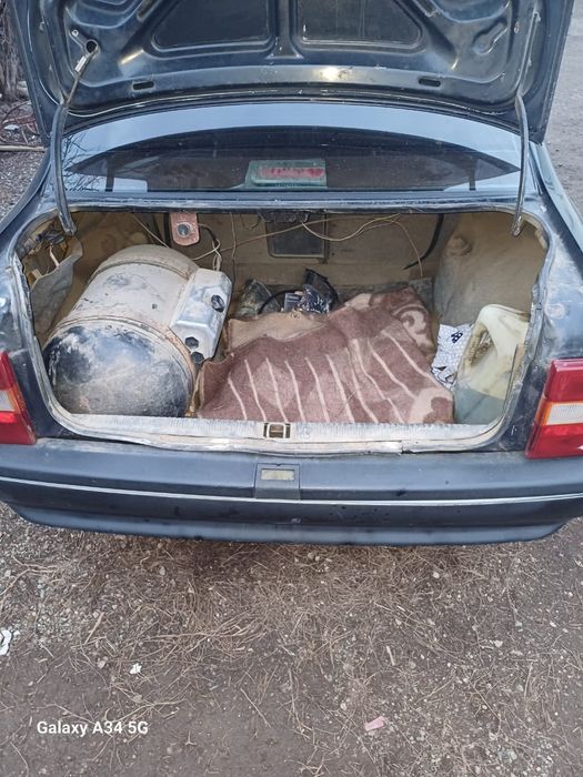 Опел сатылады 550.000ге