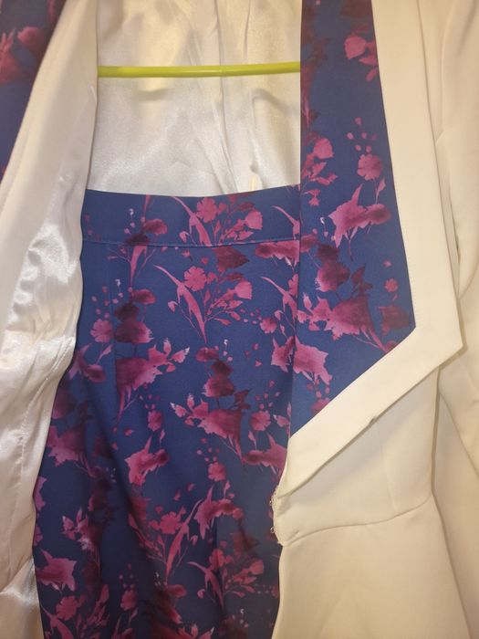 Costum damă. Sacou și fustă