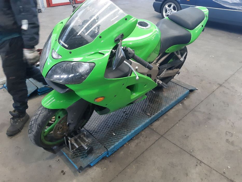 Кавазаки (Kawasaki  ZX-9R,ZX-6R,636)-на части