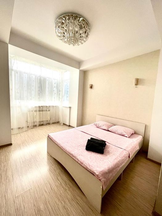 Сдам 3х комнатную квартиру в 11мкр ЖК Фаворит.Ночные скидки имеются