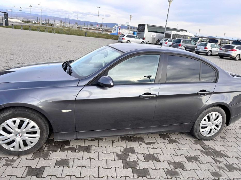BMW E90 318i 2006
