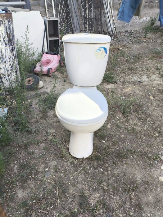 Унитаз цена  18 000