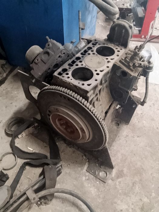 Дизельный двигатель Kubota 05
