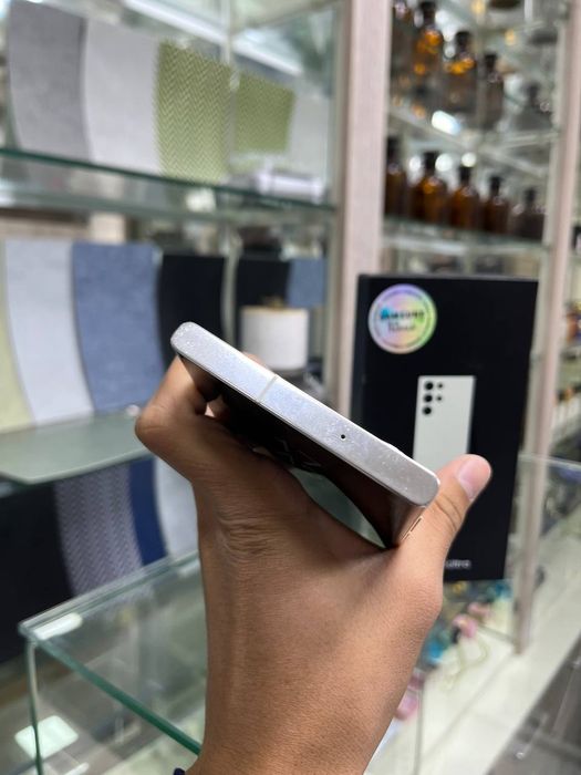 Samsung galaxy s23 ultra 5G 12/256gb