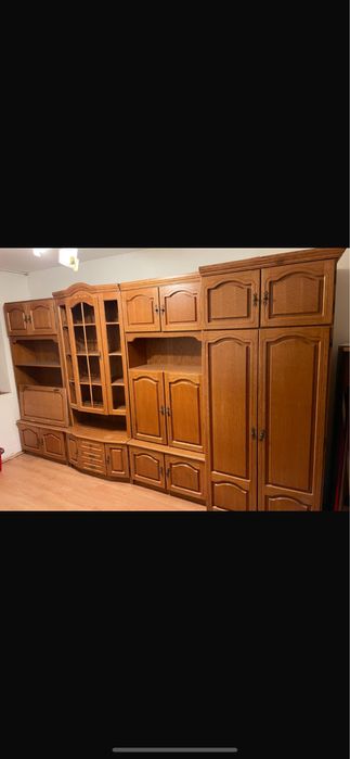 De vanzare tot ce se vede in poze