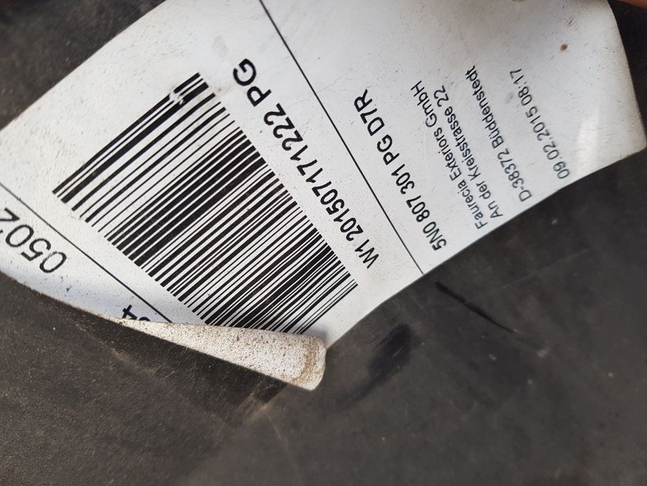 Bara spate cu senzori parcare si carlig  vw tiguan 5n 2012 facelift