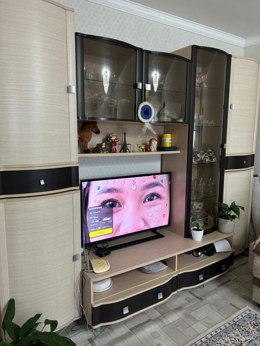 Стенка в гостинную