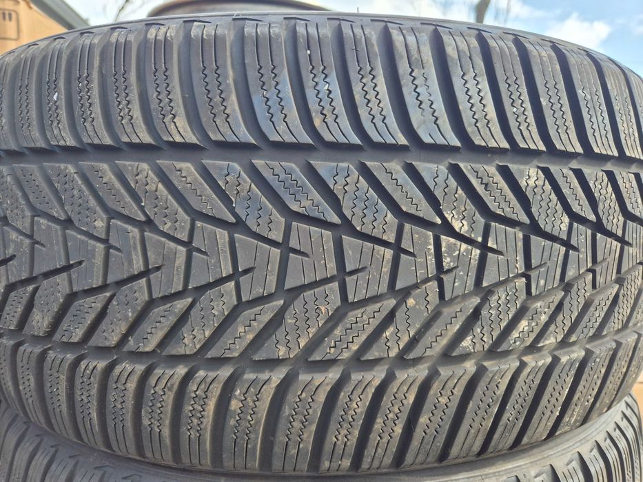 2 Anvelope M+S - 255/40/20 - HANKOOK - CA UNELE NOI - DOT 2024