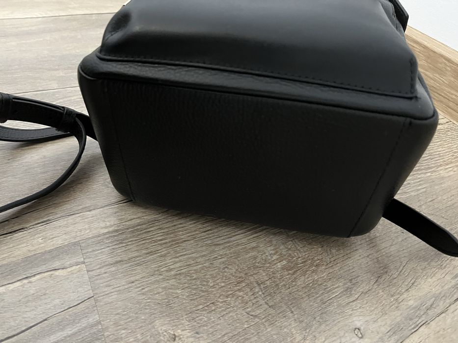 Furla кожена раница