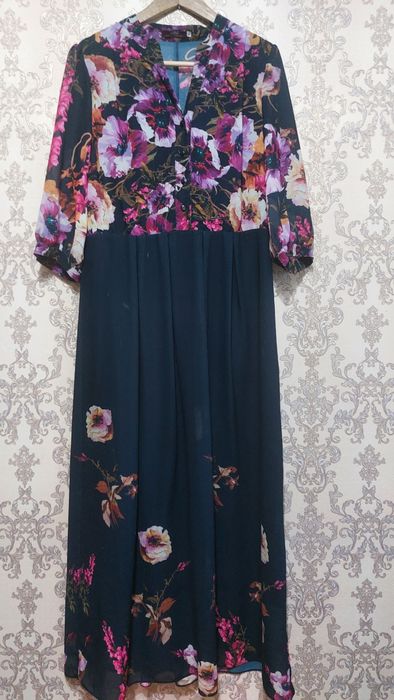 Красивые наряды платья забирай на мероприятия тои