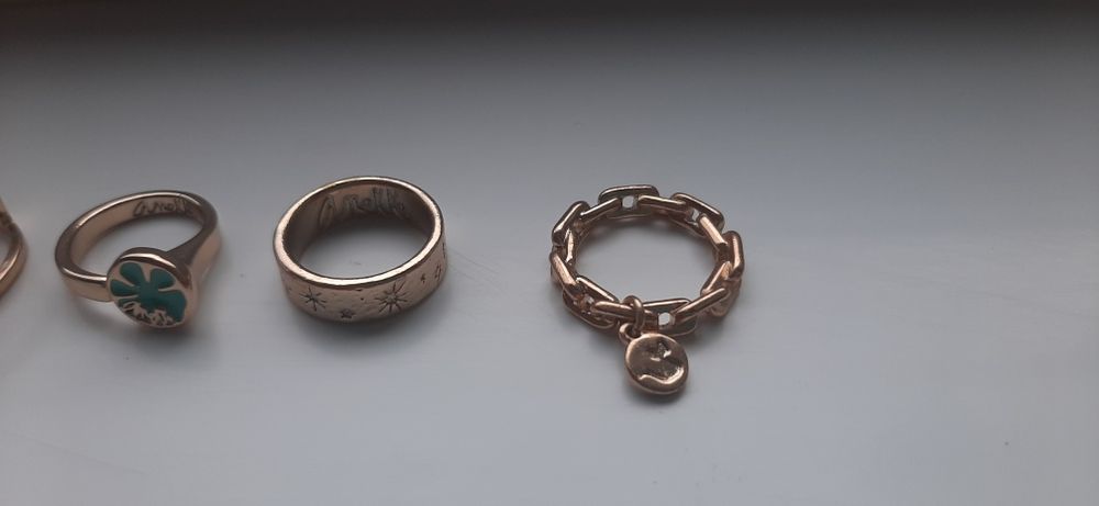 Anekke нови пръстени