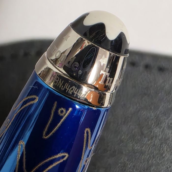 Stilou Montblanc ed Le petit price, albastru