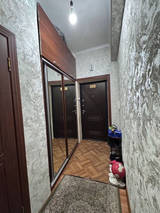 Сергили 6а. 3/3/7 85м2 евро ремонт все разделный с мебелю техника