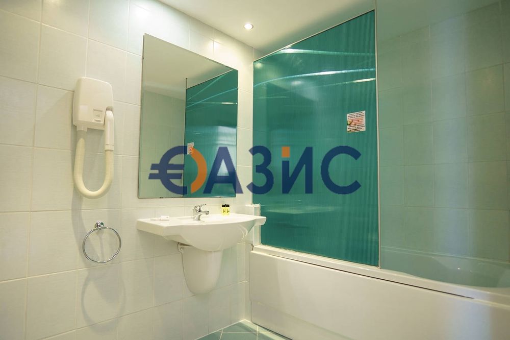 Уютно студио в комплекс Серена Резиденс, Созопол, България, 46,32 кв., партер, #34072276