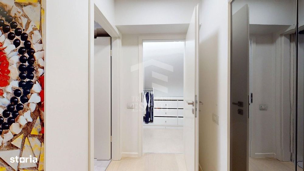 Titan Pallady Ozana– 3 CAMERE, 116 MP + TERASĂ 48 MP