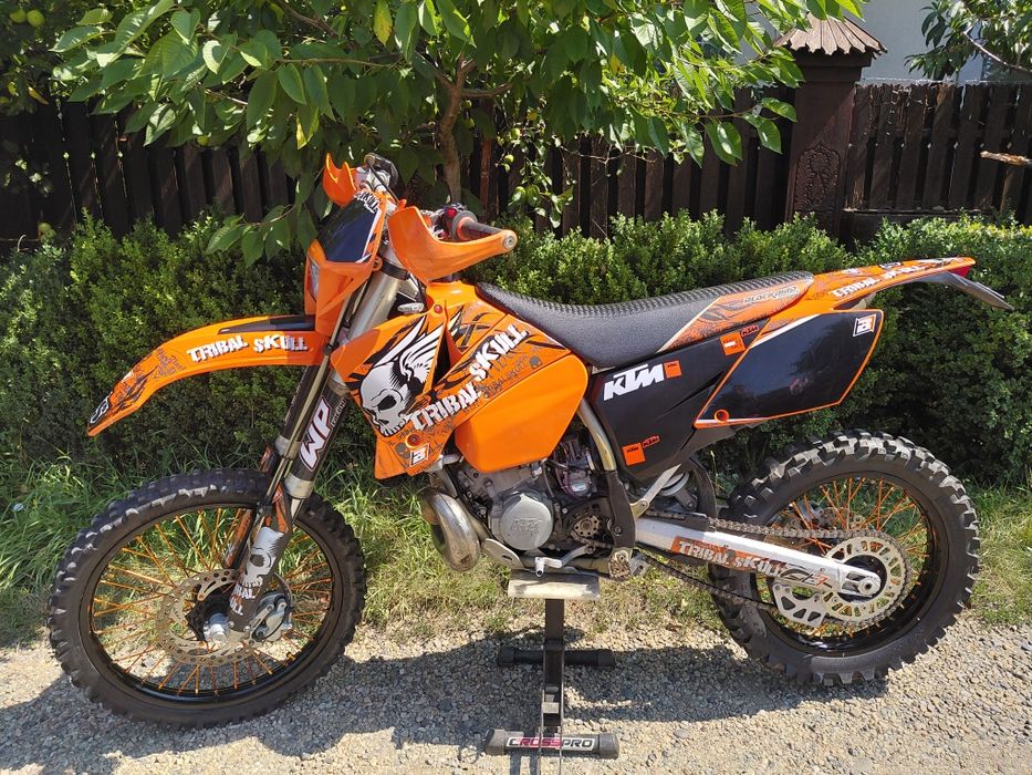 Vând Ktm exc 200