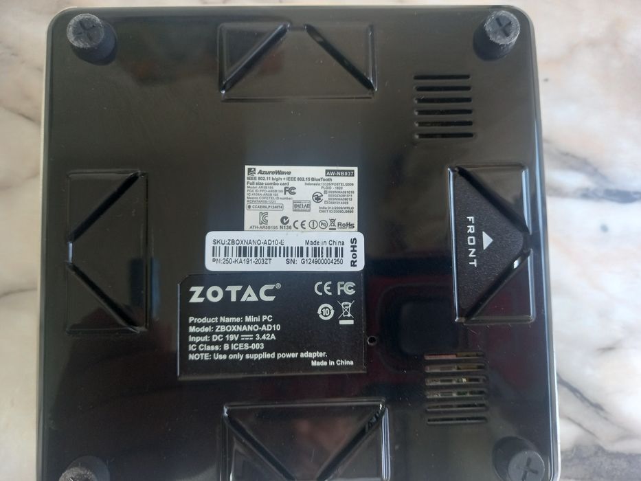 Мини компютър ZOTAC ZBOX AMD E-350 APU 8gb SSD