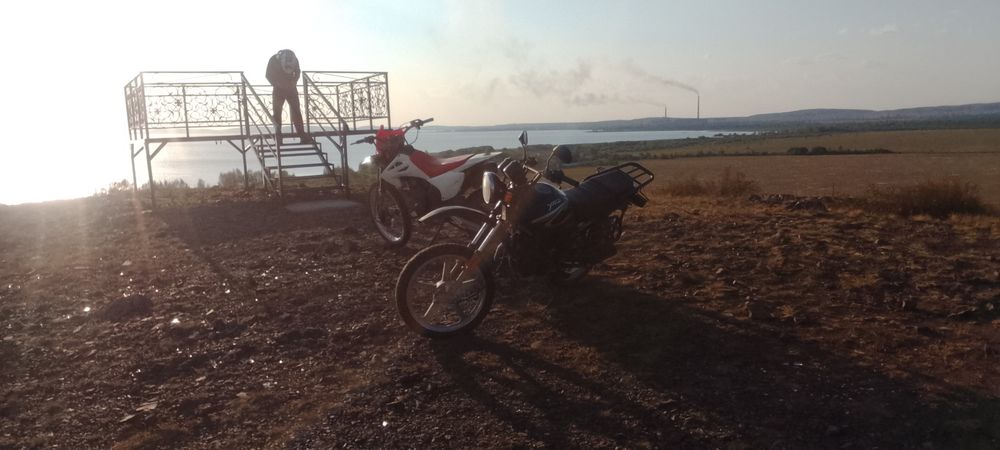 Мотоцикл Yaqi 200cc