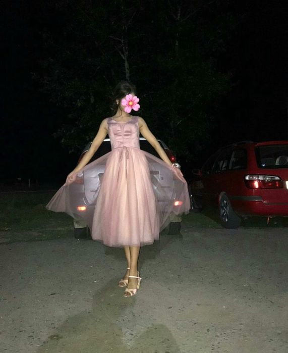 Вечернее платье на мероприятие)
