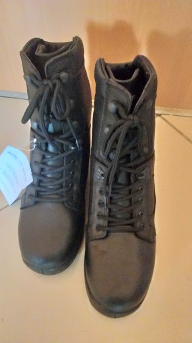 Мъжки обувки кубинки размер 42, 43