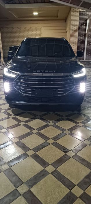 Jetour X70 2023 — 3