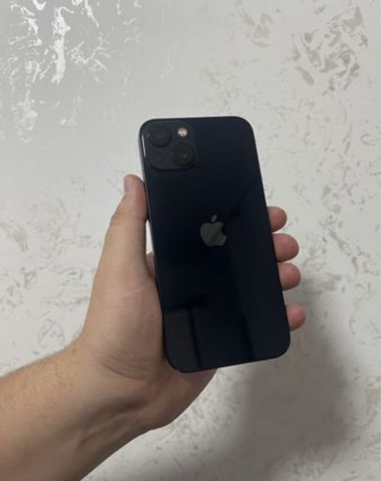 Продам iphone 13 256 гб