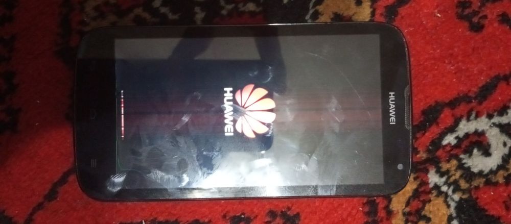 Телефон Huawei продается/Сотаман