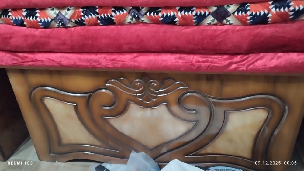 Духоба курпа сандиги билан