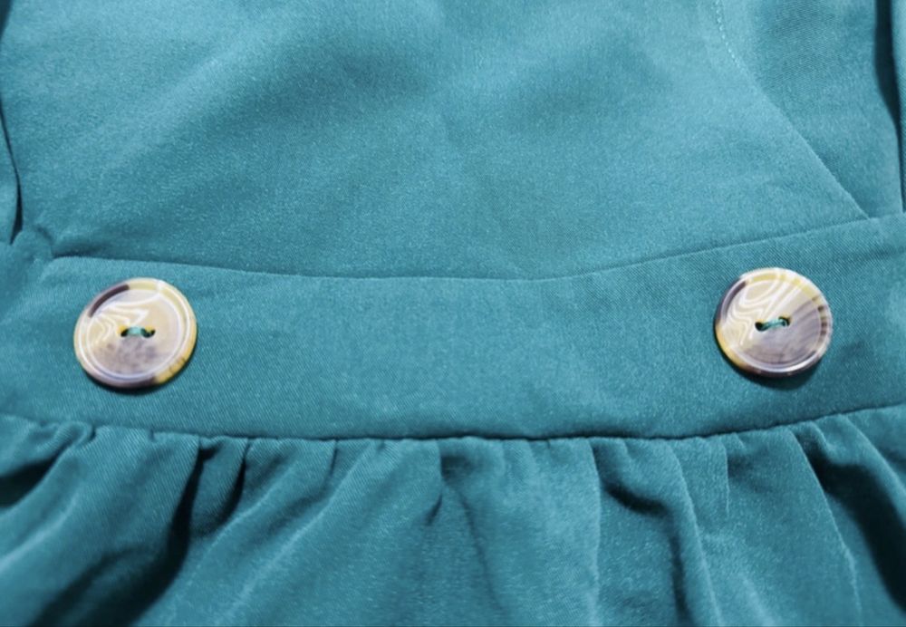 Rochie noua cu eticheta