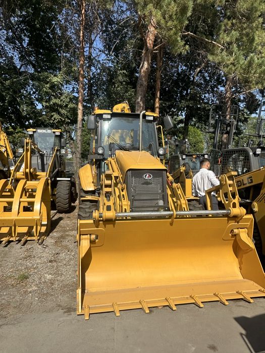 Аренда Катков,Мини погрузчиков,Эксковаторов,Петушков