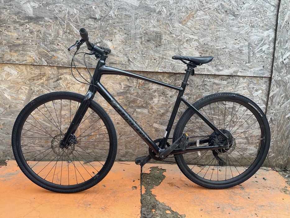 Bicicleta specialized sirrus x frane pe disc hidraulice roti 28”