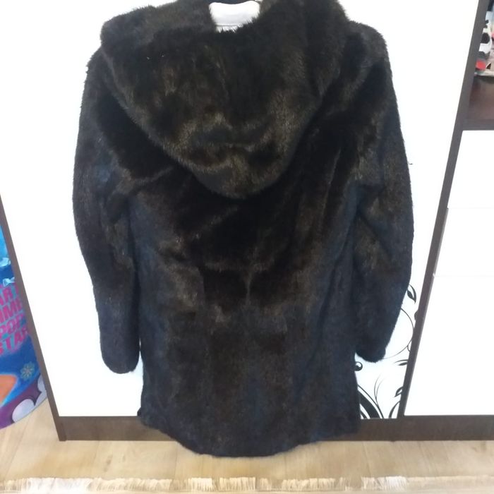 Продам шубу хорошим состояние