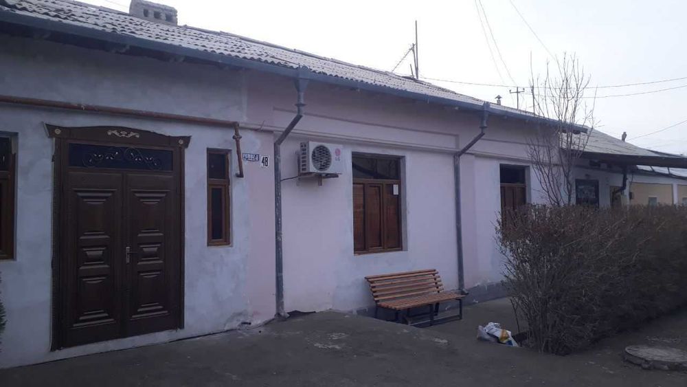 Урганч туманЧапаевда ховли жой