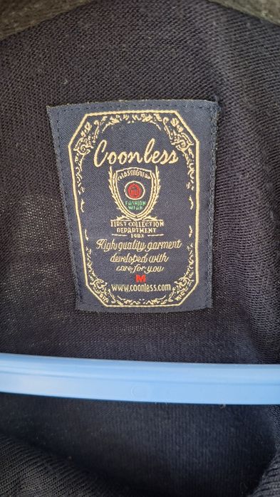 Продаются пиджаки по 2000 тг.  Б/У.