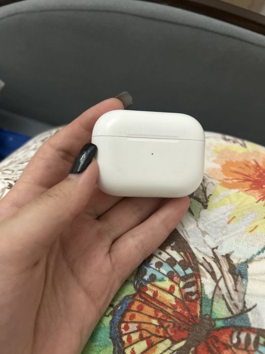 AirPods pro оригинал