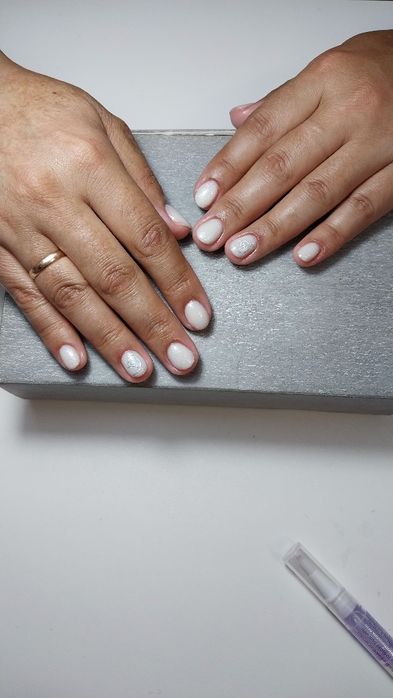 Маникюр+педикюр=7000