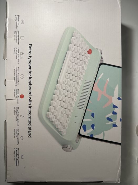 Беспроводная ретро-клавиатура