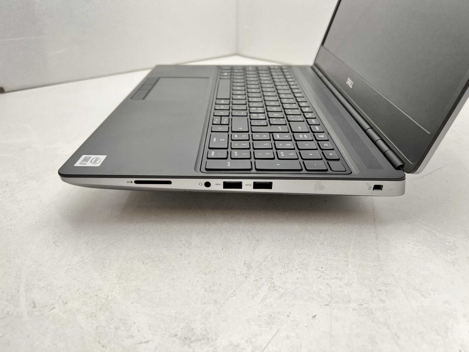 Dell Precision 7550 15.6" i7-10750H 32GB 1TB RTX4000 с Гаранция